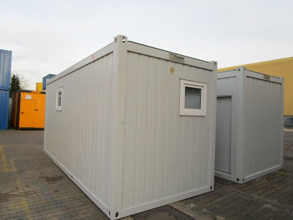 20 Fuss Duo- Umkleideanlage mit Duschen und WC- Bereich – Bild 14
