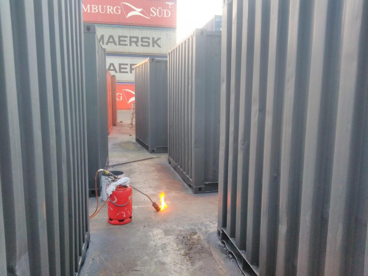 20 Fuss Lagercontainer gebraucht, neu lackiert – Bild 1