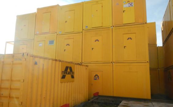 20 Fuss Bürocontainer gebraucht, aufbereitet und neu lackiert