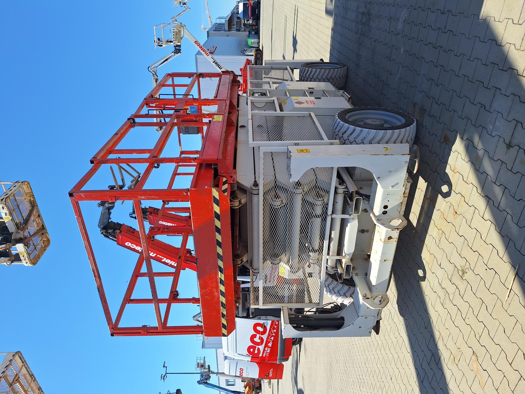 Genie GS-5390 RT Scherenarbeitsbühne – Ansicht 2