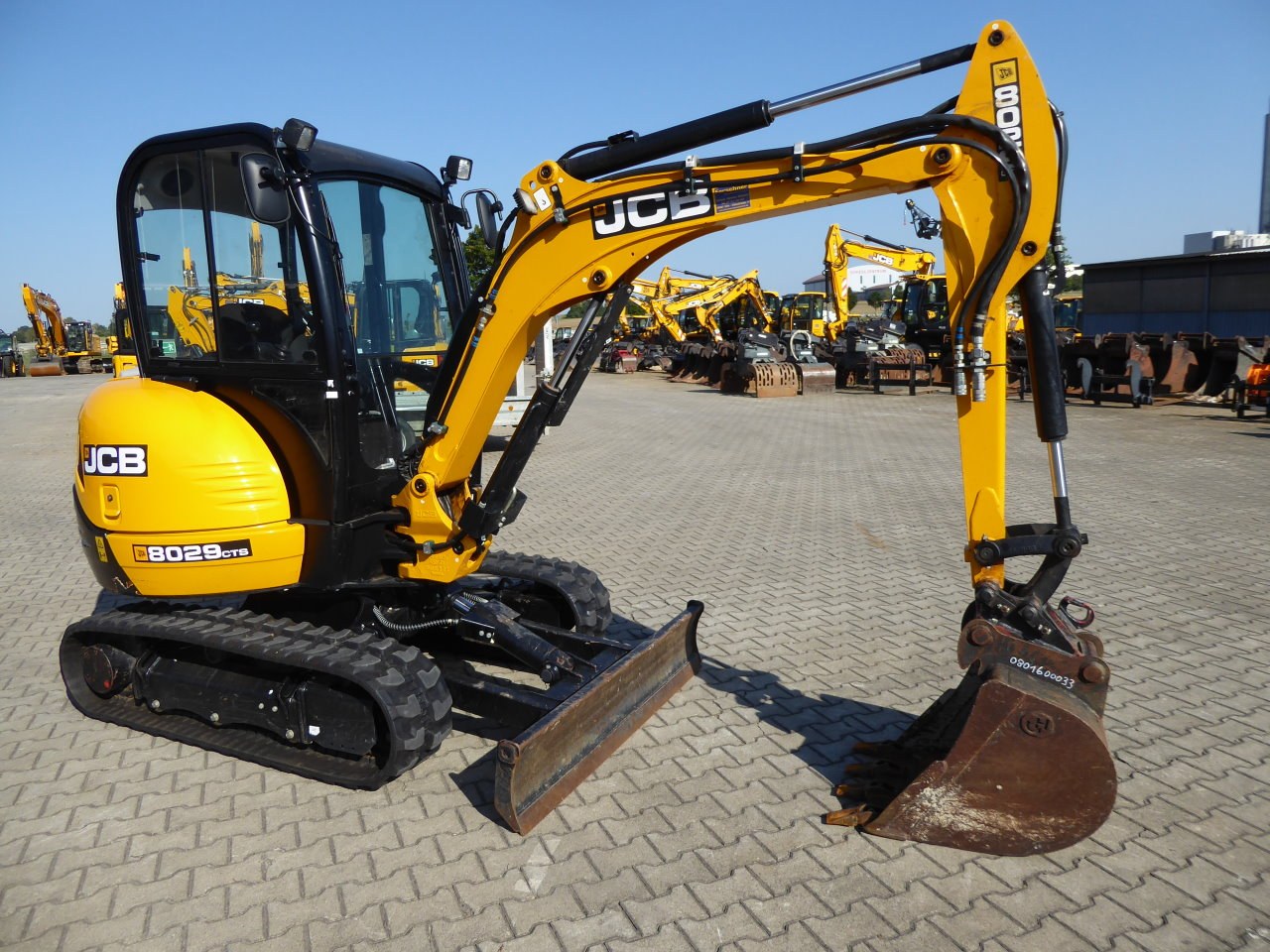 JCB 8029 CTS Kompaktbagger – Ansicht 7