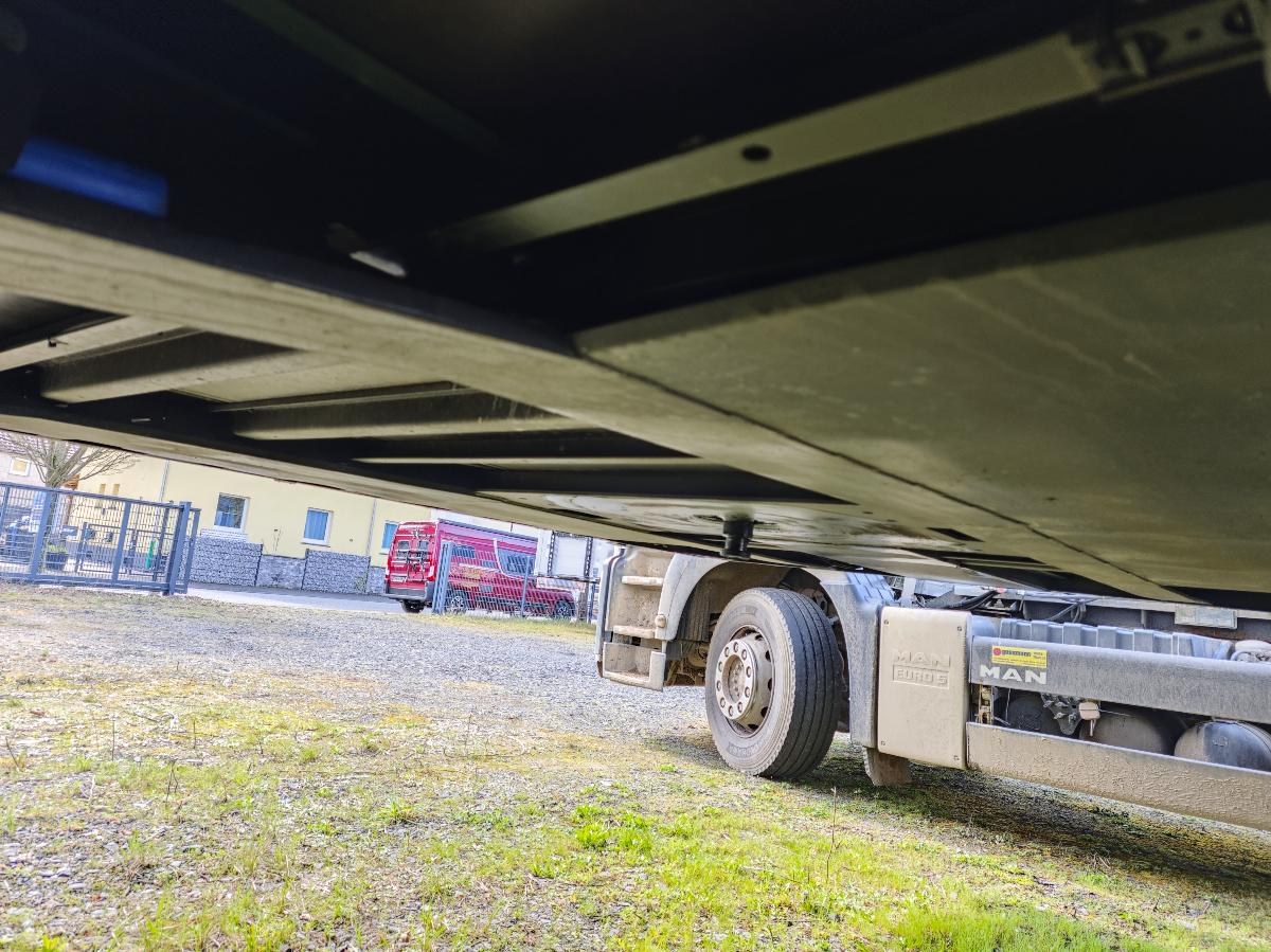 Kögel MEGA Hubdach, VarioFix, 1. Liftachse – Bild 15