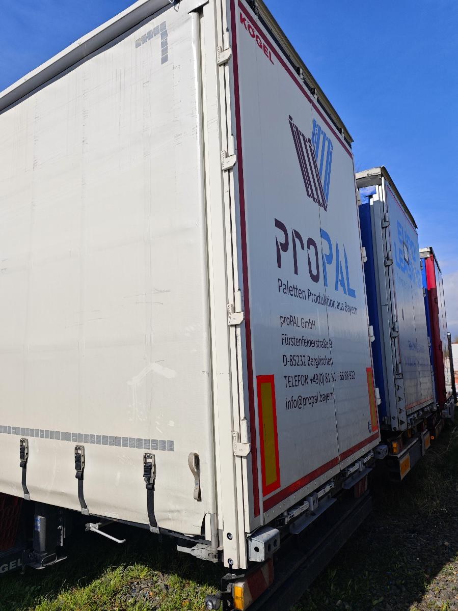 Kögel MEGA Hubdach, VarioFix, 1. Liftachse – Bild 48