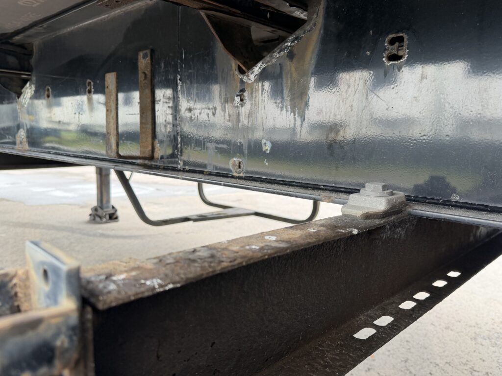 Krone SZ / 2 Achsen / Koffer / Rolltor – Bild 13