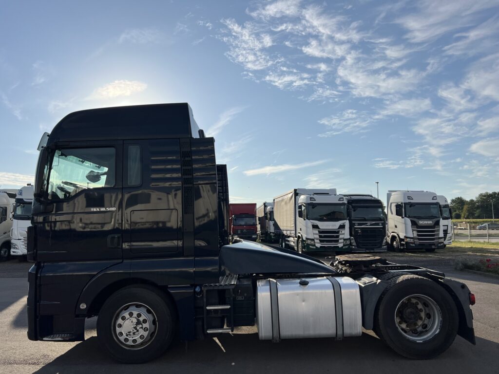 MAN TGX 18.500 /Euro 6 / !! Engine Broken !! Motor Defekt !! – Bild 8