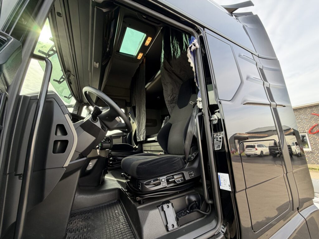 MAN TGX 18.510 GX / Retarder / ACC / Navi / Standard – Bild 9