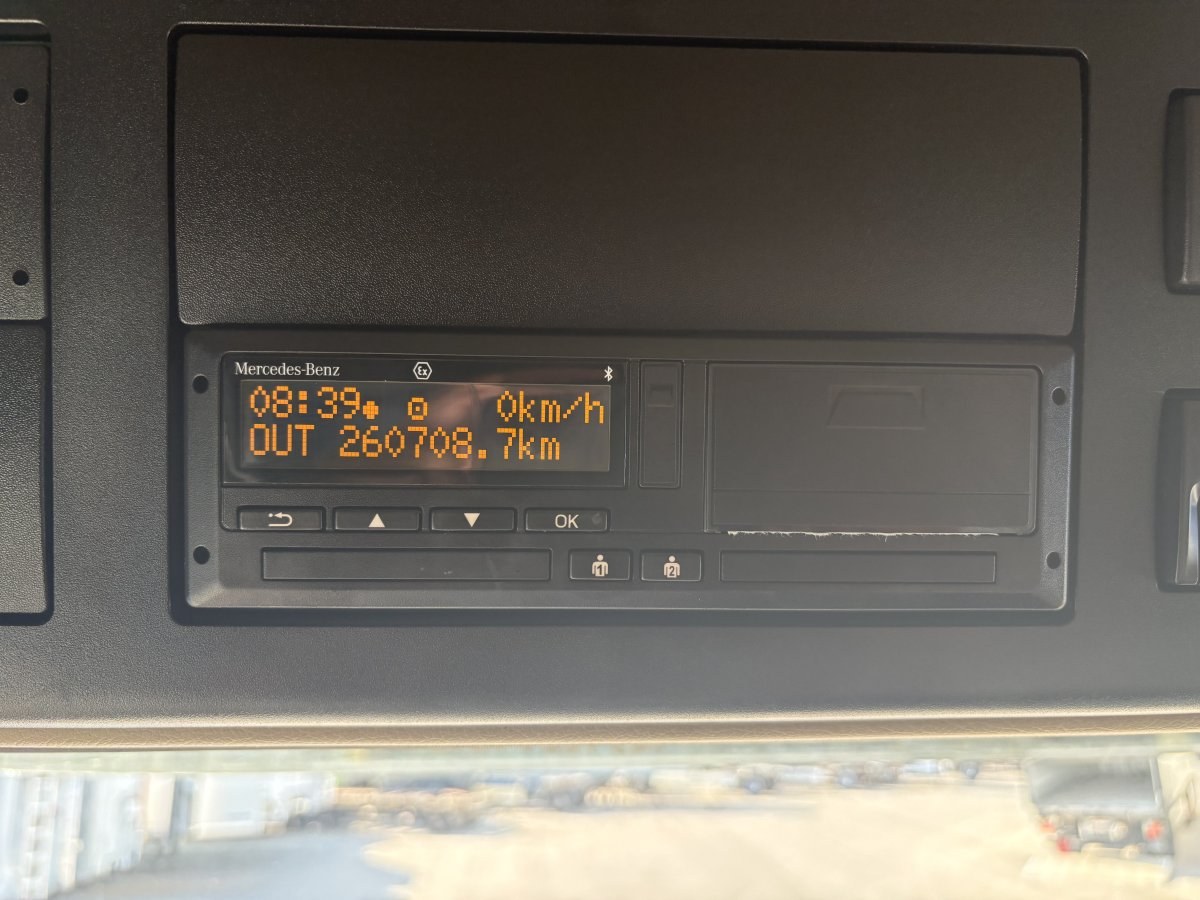 Mercedes-Benz Actros 1851 4x4 Hydro – Ansicht 23