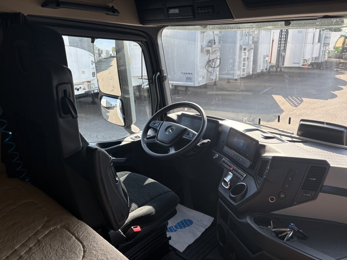 Mercedes-Benz Actros 1851 4x4 Hydro – Ansicht 26