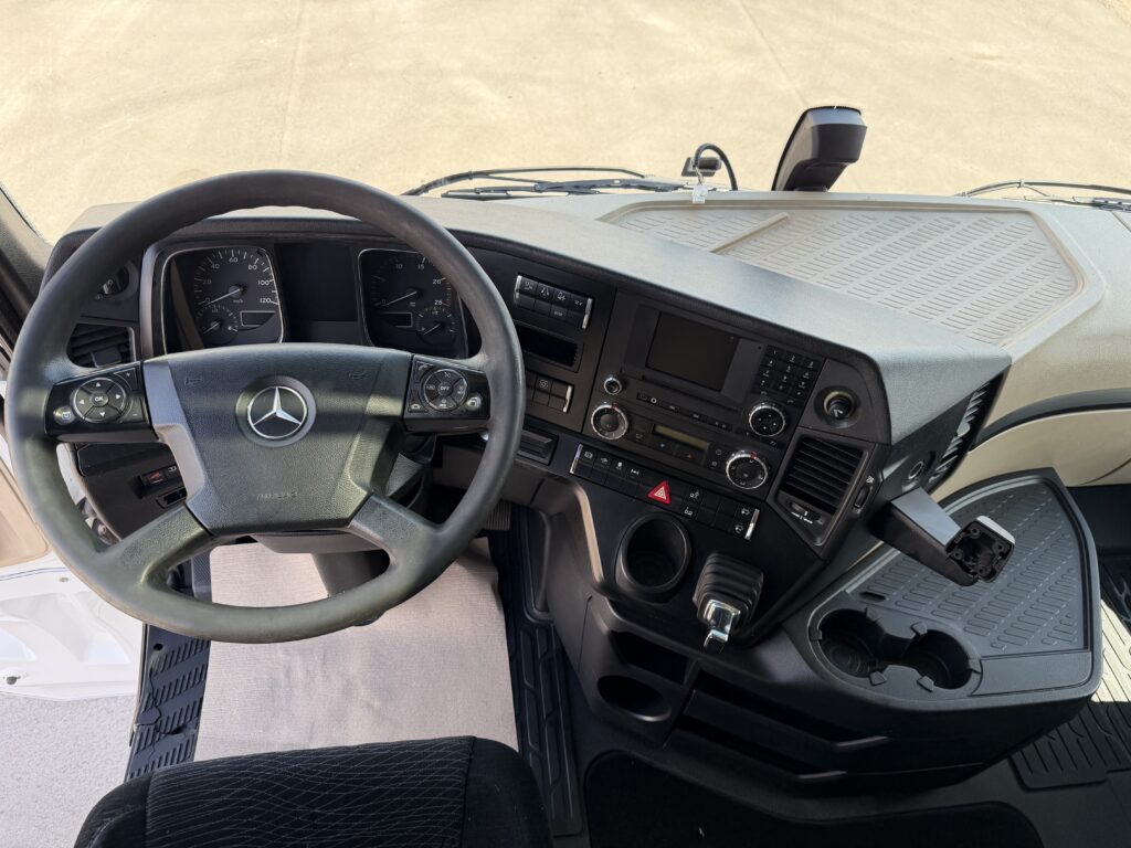 Mercedes-Benz Actros 2545 / Euro 6 / BDF – Bild 11