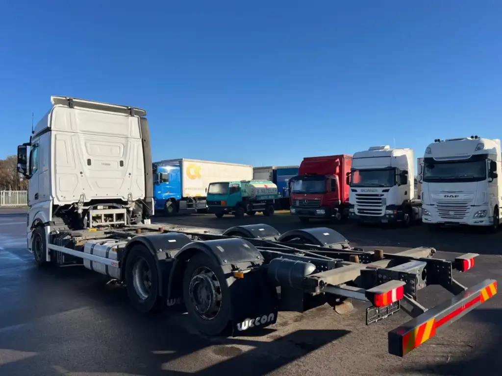 Mercedes-Benz Actros 2545 / Euro 6 / BFD – Bild 6