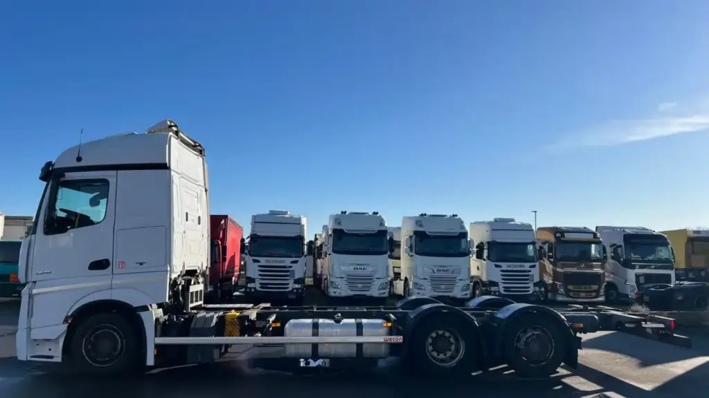 Mercedes-Benz Actros 2545 / Euro 6 / BFD – Bild 8