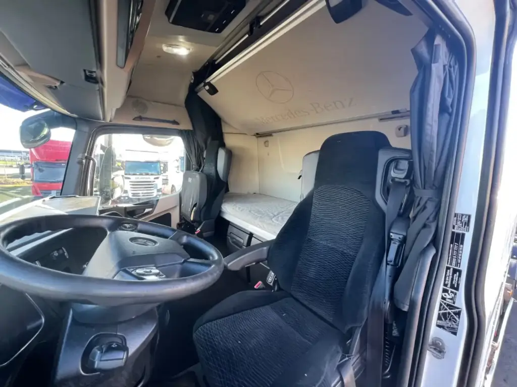 Mercedes-Benz Actros 2545 / Euro 6 / BFD – Bild 10