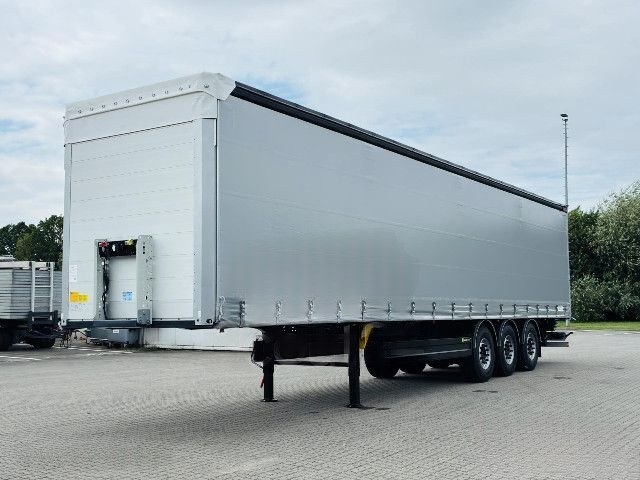 Schmitz Cargobull Curtainsider Coil