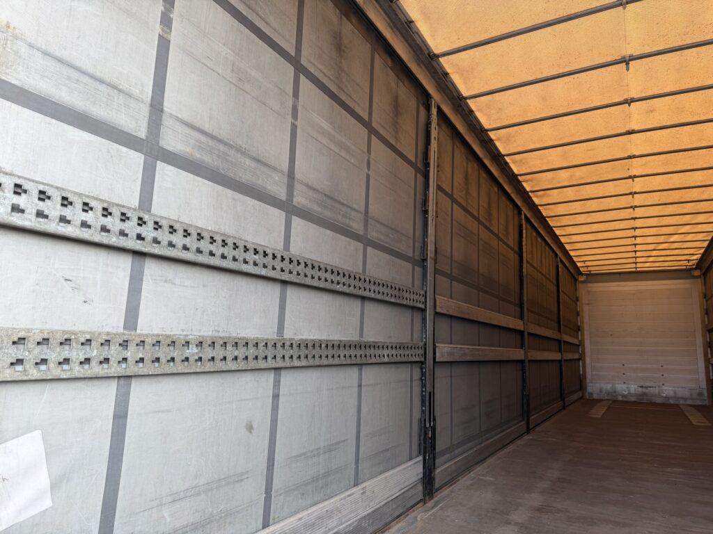 Schmitz Cargobull SCB / Mega / Hubdach / Plane / Edscha – Bild 9