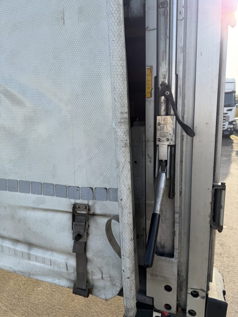 Schmitz Cargobull SCB / Mega / Hubdach / Plane / Edscha – Bild 14