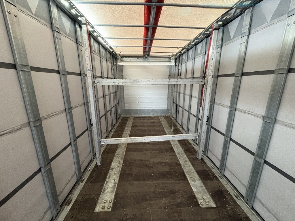 Schmitz Cargobull SCS 24/L 3-Achs-Pritschenauflieger – Bild 17