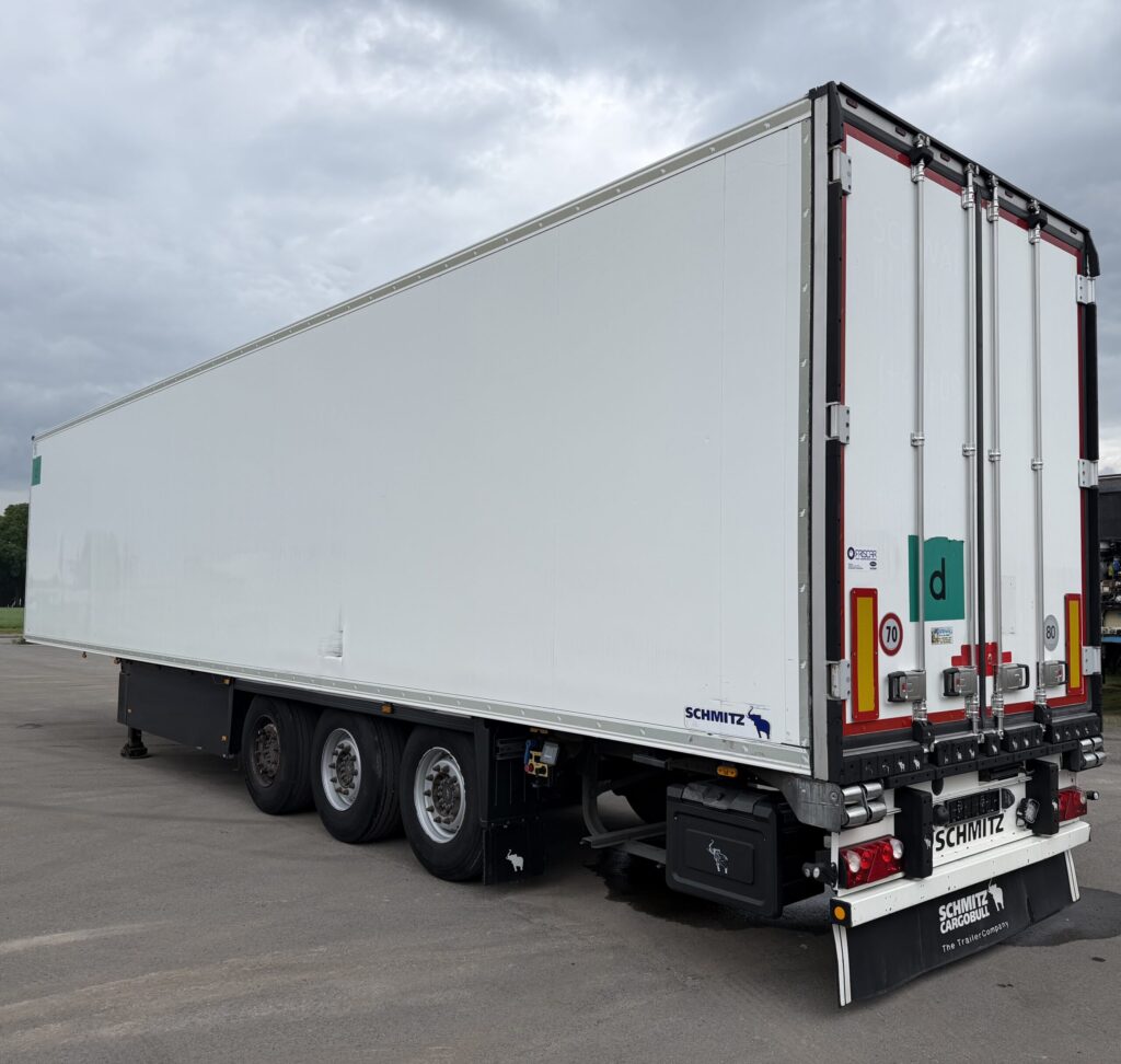 Schmitz Cargobull SKO24 / Carrier Vector 1550 / Doppelstock – Bild 4