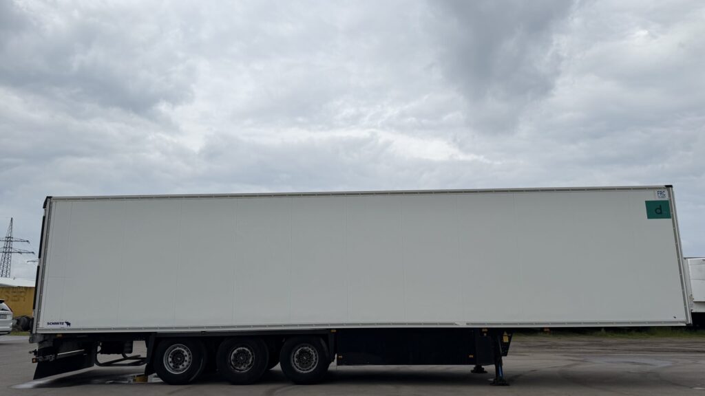 Schmitz Cargobull SKO24 / Carrier Vector 1550 / Doppelstock – Bild 7