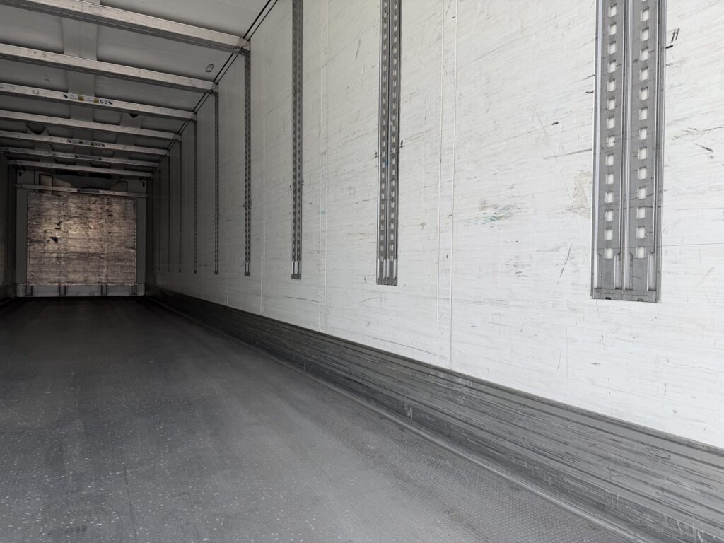Schmitz Cargobull SKO24 / Thermo King SLXe300 / Doppelstock / 5cm – Bild 10
