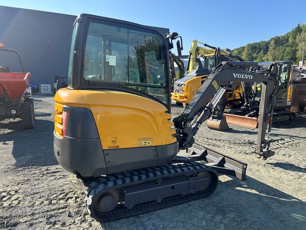 Volvo EC27C Kompaktbagger – Ansicht 5