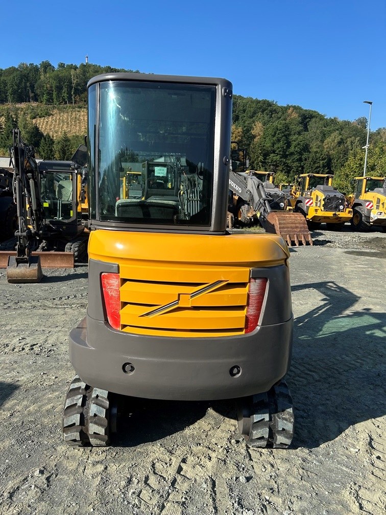 Volvo EC27C Kompaktbagger – Ansicht 6