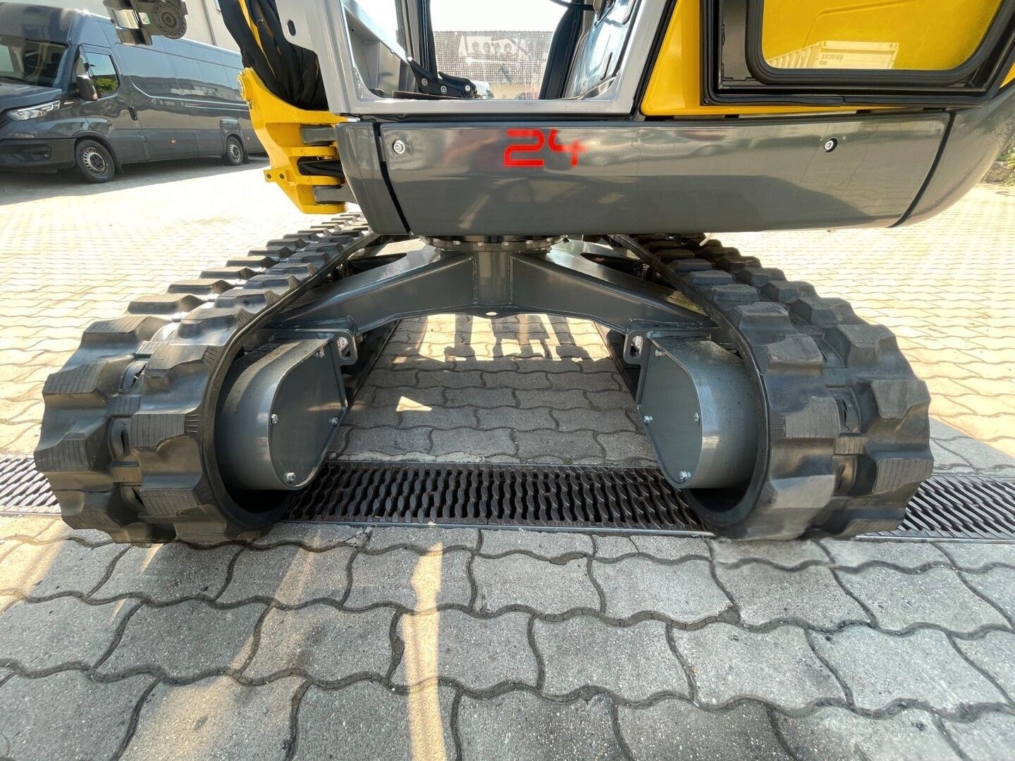Wacker Neuson ET24 Stage V mit Powertilt – Bild 10